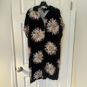 Woman’s Ann Taylor Dress in size Medium
